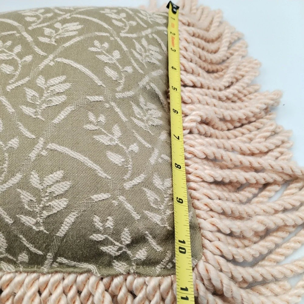 Vtg DAKOTAH Set of 2 Throw Pillows Green Trellis Leaf Jacquard Heavy Rope Fringe